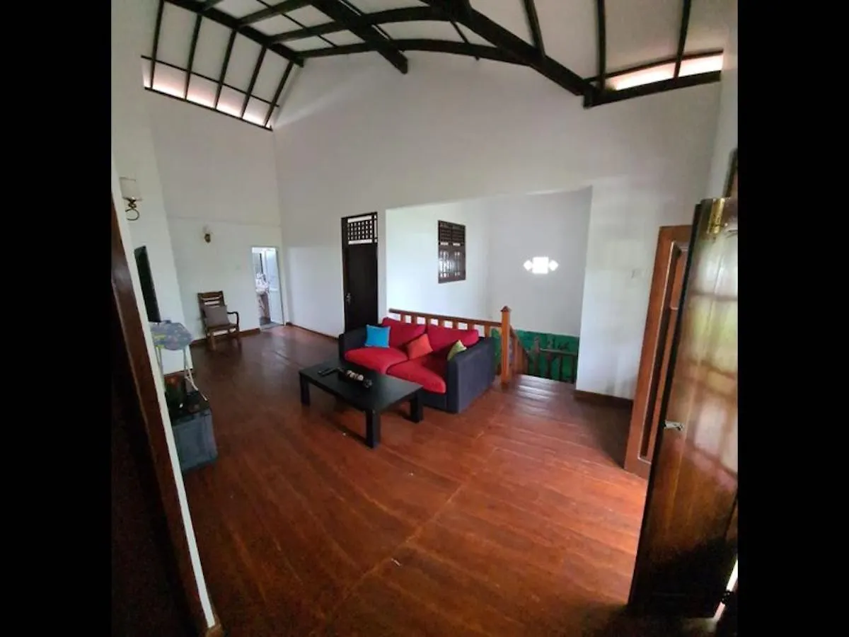 Guest house Room In Bb - Ja-Elas French Touch 5 Negombo Sri Lanka