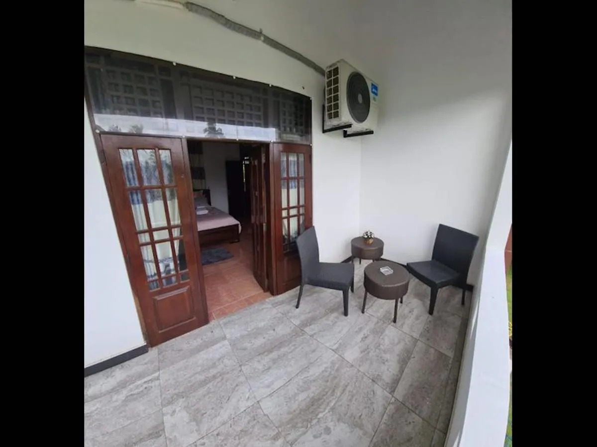 Guest house Room In Bb - Ja-Elas French Touch 5 Negombo
